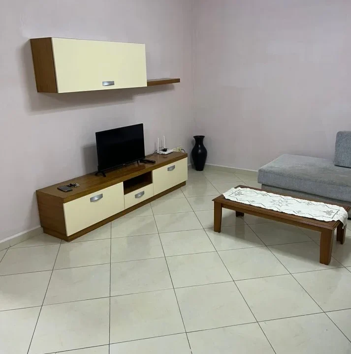 cdc8d542-5429-4320-adf7-219d179e9cb9