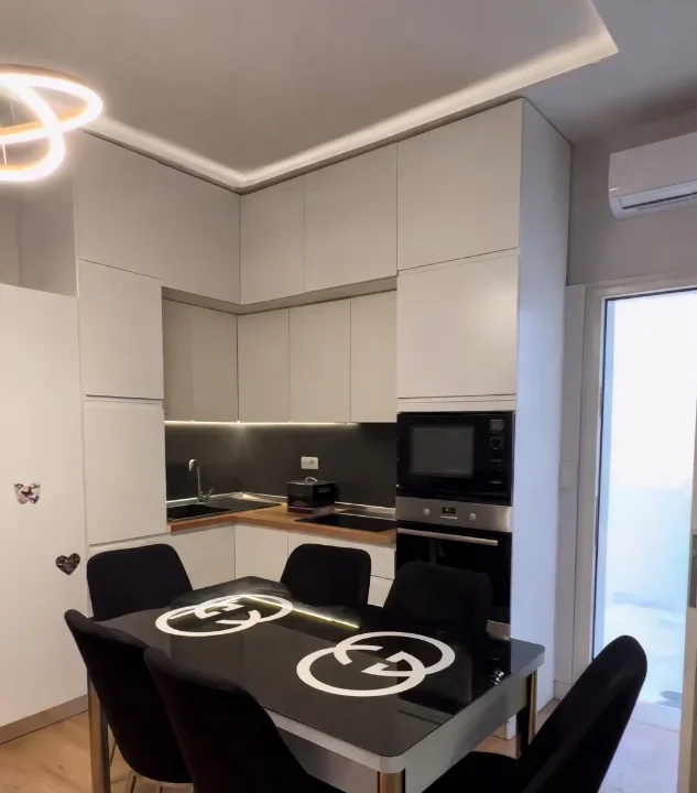 1082DA18-505C-4F29-A8DC-F1780FF8031B