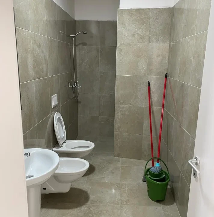 6653d519-da28-4fdb-80e3-ed667d37a983